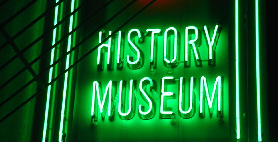 The History Of Neon Signs and Lights